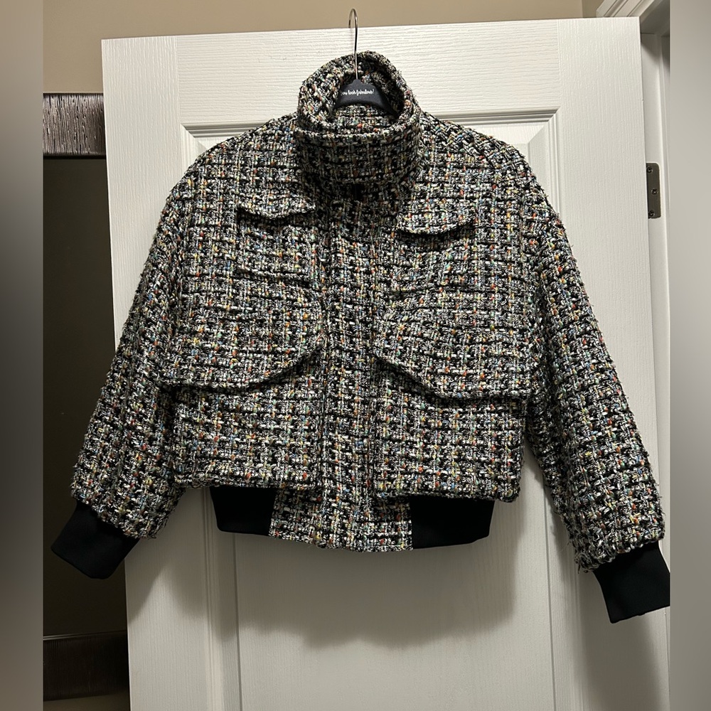 Chic Tweed Cropped Bomber style Jacket
